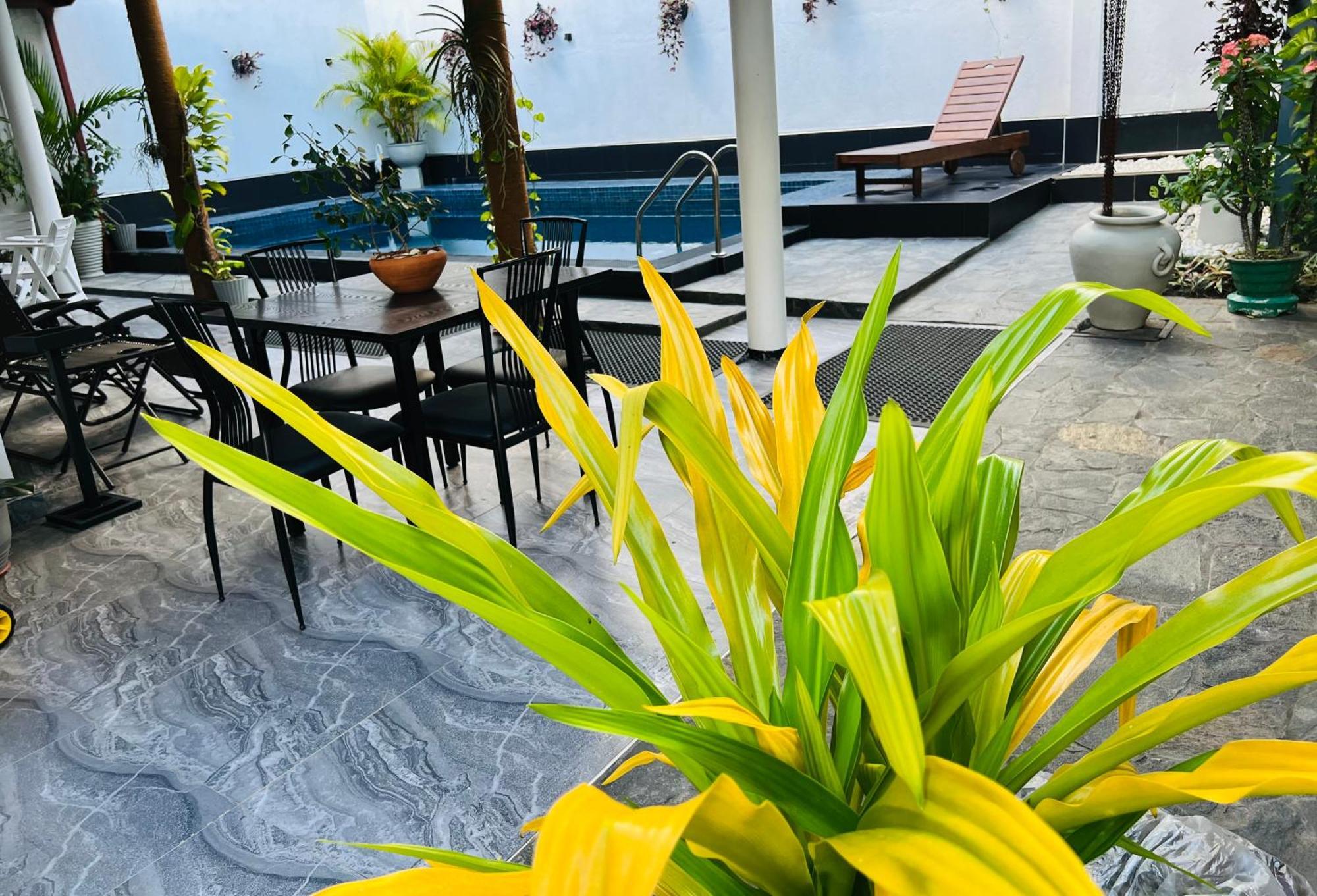 Villa Sole แคนดี้ ภายนอก รูปภาพ
