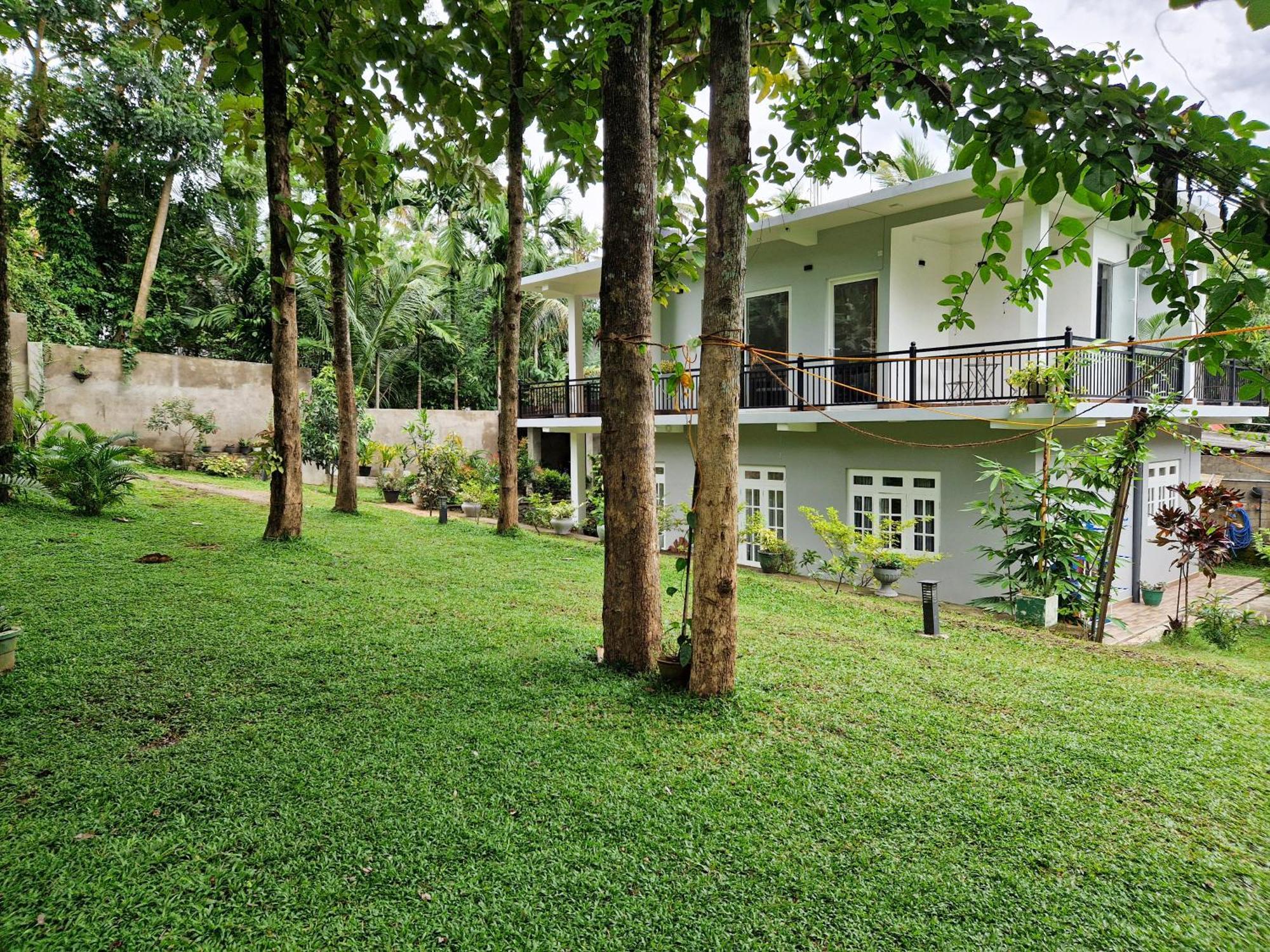 Villa Sole แคนดี้ ภายนอก รูปภาพ
